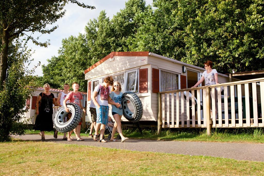 Oostappen Vakantiepark Prinsenmeer Bv Hotel Asten Exterior photo